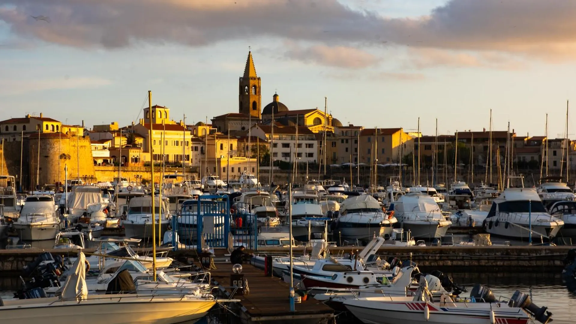 Hotel Filipp'S House Boat Alghero