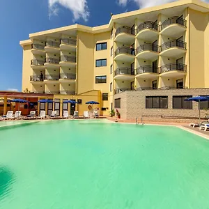 4* Hotel Rina